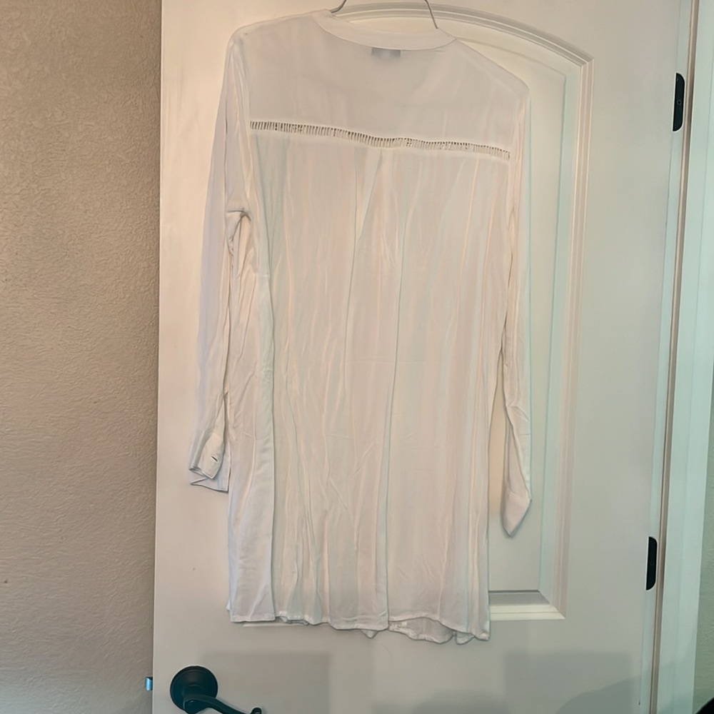 White cotton Swimsuit cover up.. - Picture 5 of 7
